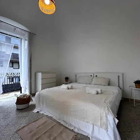 Casa Della Stazione - Center & Train Station Apartment Bari